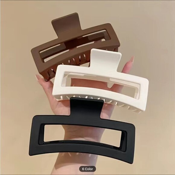 Set of 3 Large Claw Hair Clips  NWT - Picture 3 of 3